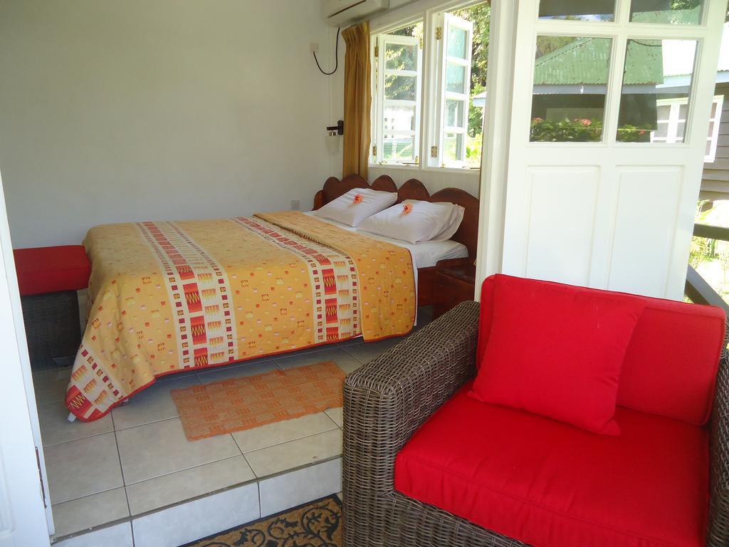 Chez Michellin Pensions Residence La Digue Exterior foto